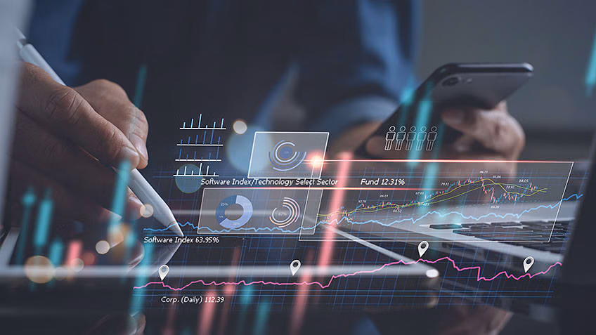 Integration of data analytics and AI in PR strategies